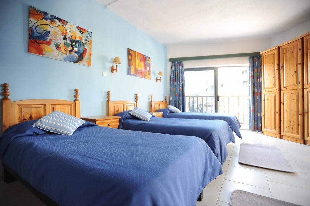 Hotel Gorgianis San Ġiljan